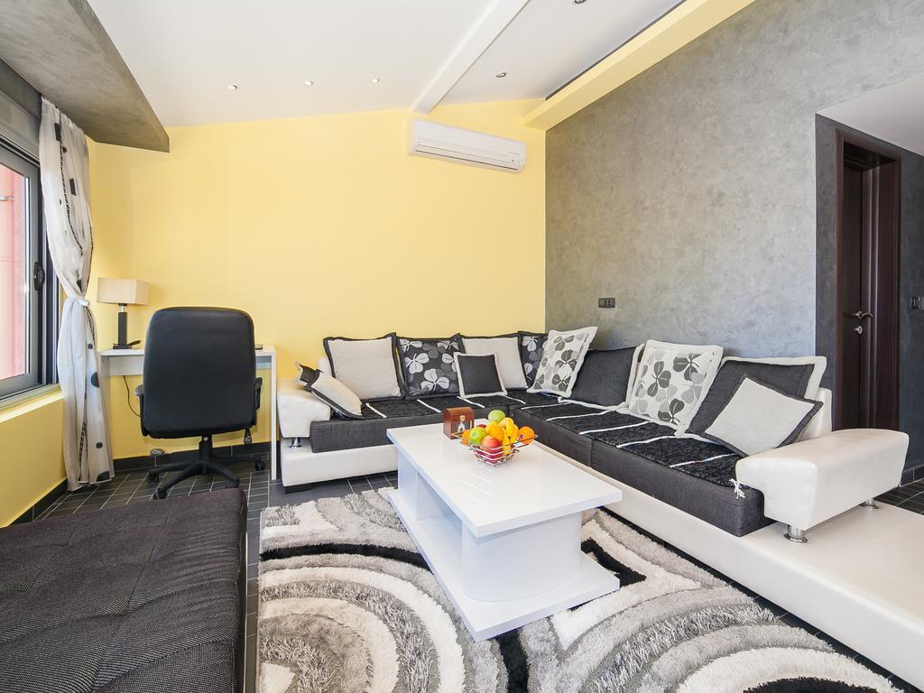 Apartments Princess View Sveti Stefan Eksteriør billede